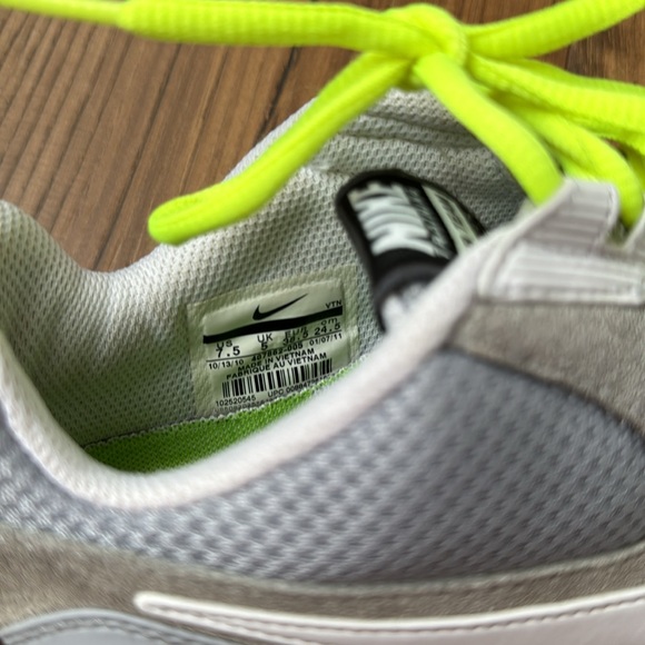 Nike air max women’s shoes, size 7.5 - Picture 9 of 9